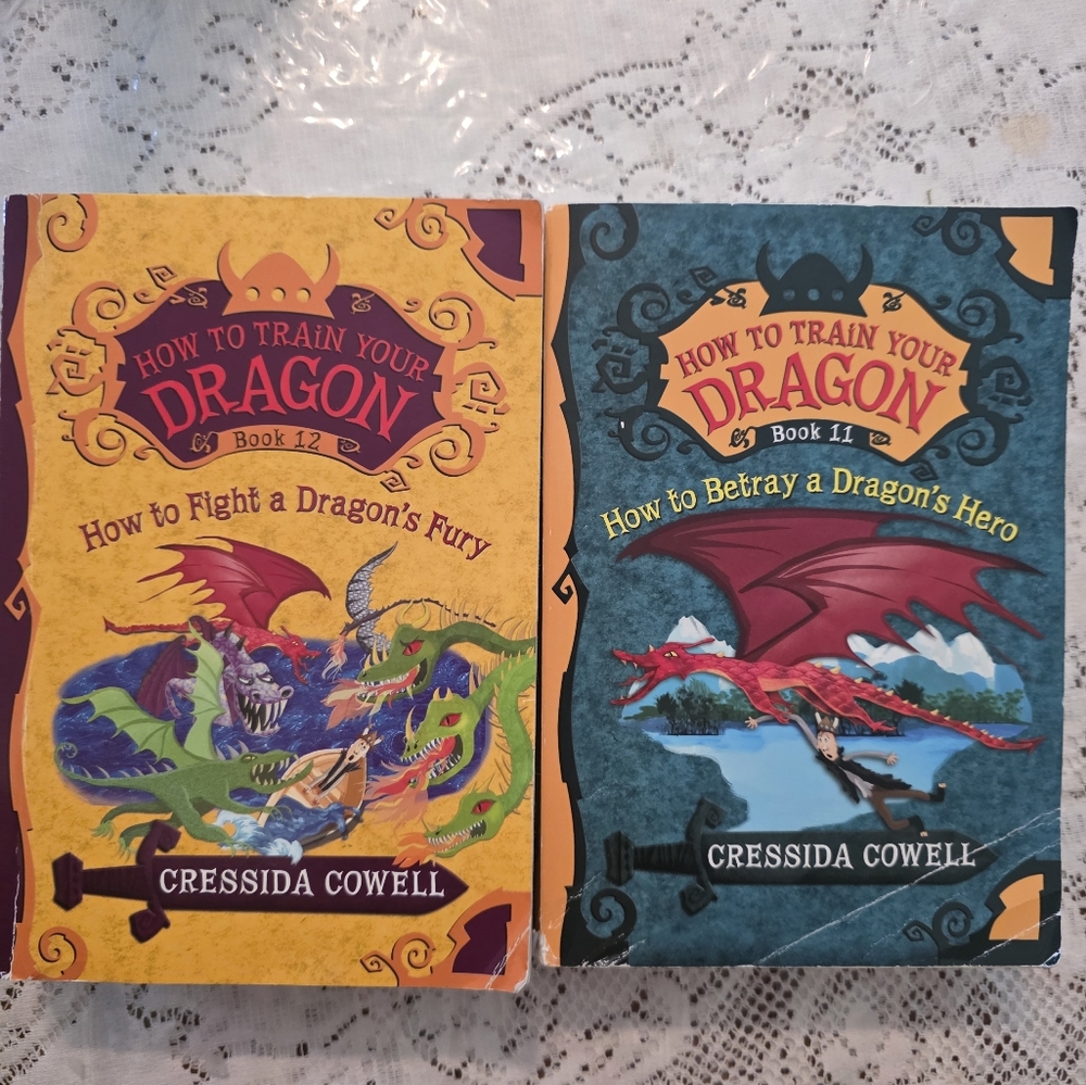 How to Train Your Dragon Book Set by Cressida Cowell #11 / # 12